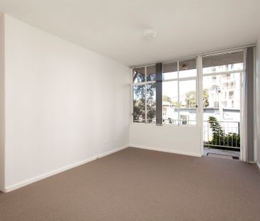 Kogarah - Photo 4