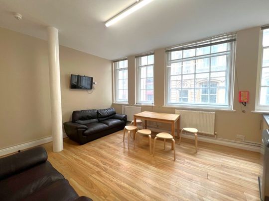 5 Bed Flat, St Nicholas Street, BS1 - Photo 1