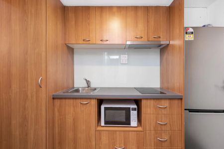 Heritage Charm Meets Urban Living - Photo 2