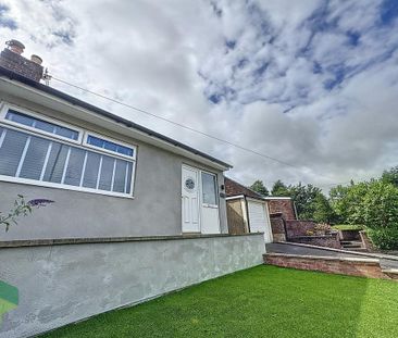 4 bedroom semi-detached bungalow to rent - Photo 1