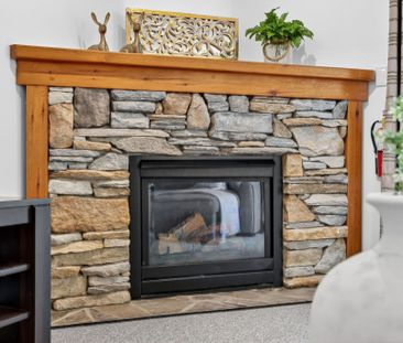 For Lease - 170 Snowbridge Way Unit# 121, Blue Mountains, Ontario - Photo 3