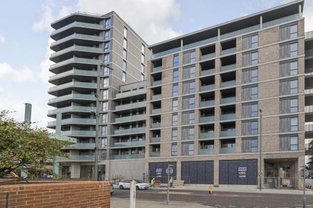 1 bedroom flat to rent - Photo 2