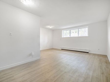 For Lease - 165 Colborne Avenue Unit# 102, Richmond Hill, Ontario - Photo 5