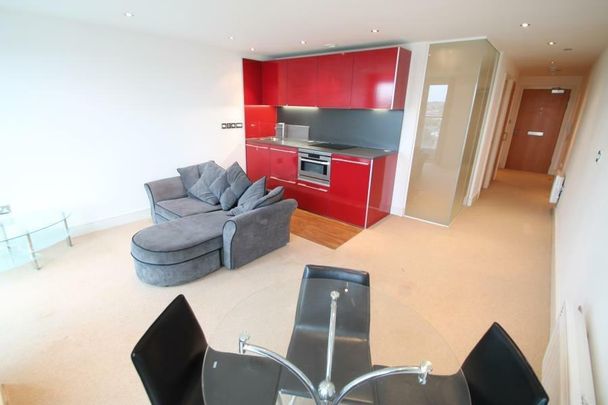 1 bedroom flat to rent - Photo 1