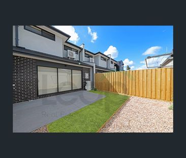 7 Wallara Waters Boulevard, Wallan, Vic 3756 - Photo 3