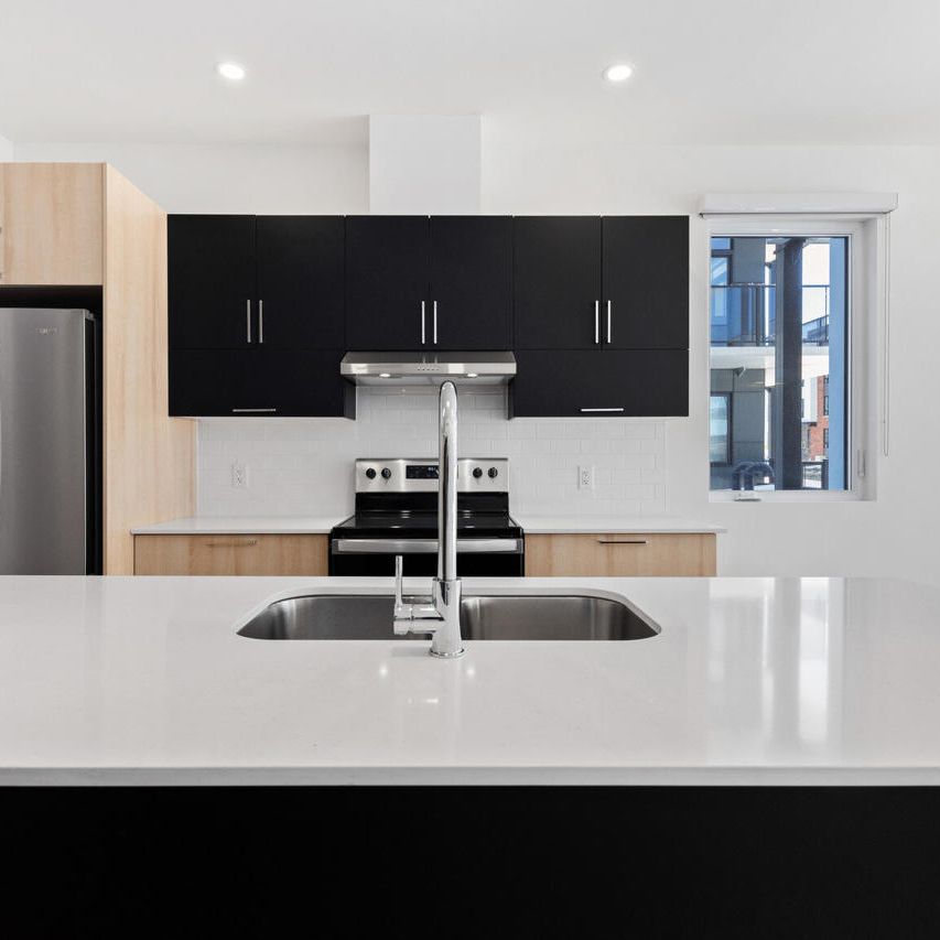 380-405 2 Bedroom Penthouse - Over 940 Sqft! - 350 Boulevard De L'Amerique-Francaise, Gatineau - Photo 2