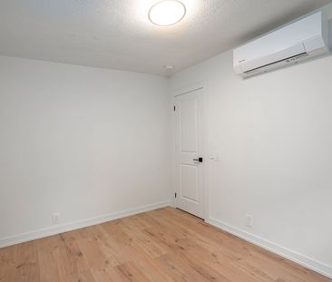 For Lease - 519 Elizabeth Street Unit# 2, Burlington, Ontario - Photo 1