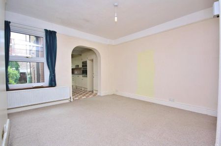 Woking Road, Guildford, Surrey, UK, GU1 1QD - Photo 2