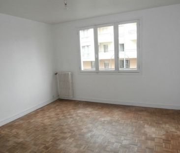 Location Appartement 4 pièces 67m² RENNES 35000 - Photo 4