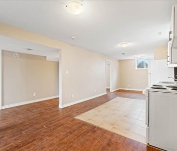 For Lease - 240 College Street, Belleville, Ontario - Photo 5