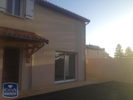 Location Maison 4 pièces 80m² CISSE 86170 - Photo 5
