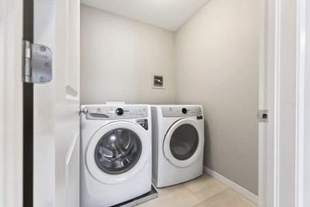 For Lease - 866 Paseana Place, Kanata, Ontario - Photo 4