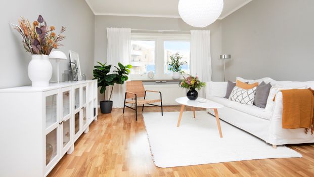 Intagsgatan, Eskilstuna - Photo 1