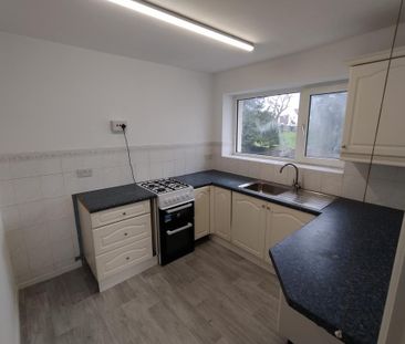 2 bedroom maisonette to rent - Photo 4