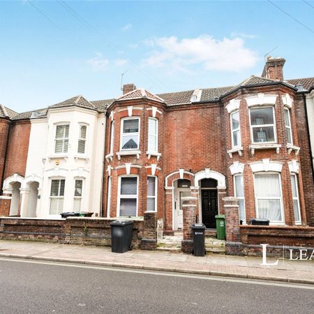 1 bedroom house to rent Lawrence Road, Southsea, Hampshire, PO5 - Photo 4