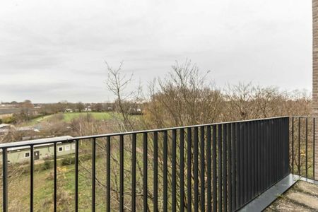 Manor Road, W13, London - Photo 3