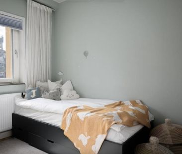 Farsta - 5rok - tillsv - 19.780kr/mån - Foto 3