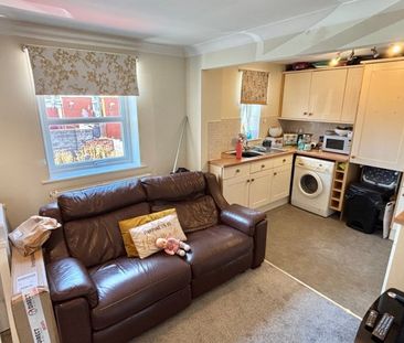 Crown Gardens, Burnham-On-Sea - Photo 3