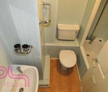 Redford Close, Feltham, TW13 - Photo 6