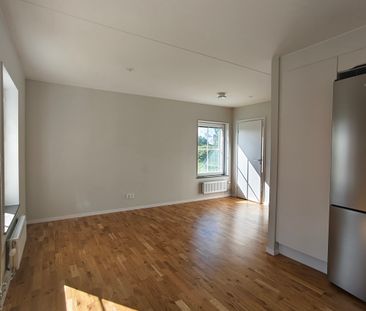 Flädergatan 18, 74564, Enköping - Photo 1