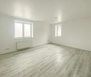 Im Zentrum von Asbach - Moderne Wohnung auf 2 Etagen - Erstbezug na... - Photo 2