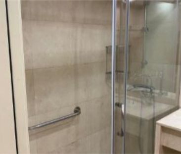 Piso de alquiler en Carrer de Josep Pla, 19, Diagonal Mar i el Fron... - Photo 2