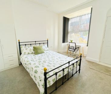 3 bedroom house to rent - Photo 2