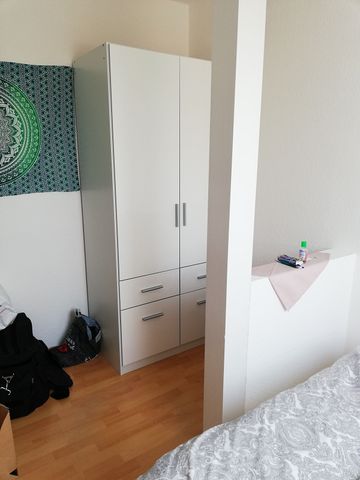 gemütliche 2,5 Zi-DG-Wohnung mit Loggia in Nienburg OT Holtorf - Photo 3