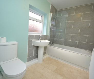 3 bed Mid Terraced House for Rent - Photo 6