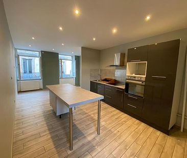 : Appartement 68.24 m² à LE CHAMBON FEUGEROLLES - Photo 3