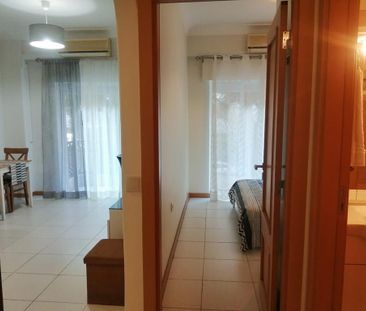 Apartamento T1 para arrendamento mobilado na Avenida 5 de Outubro, ... - Photo 1