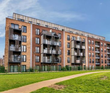 1 bedroom penthouse to rent - Photo 1