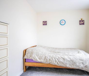 Macaulay Square, Great Shelford - Photo 6