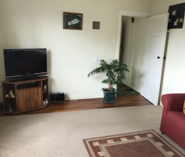 Cute Cottage - Photo 2