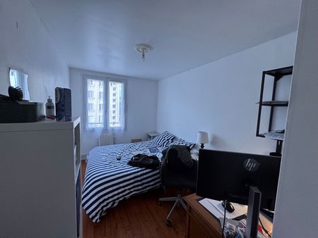 Location Appartement 4 pièces 66m² - Photo 3