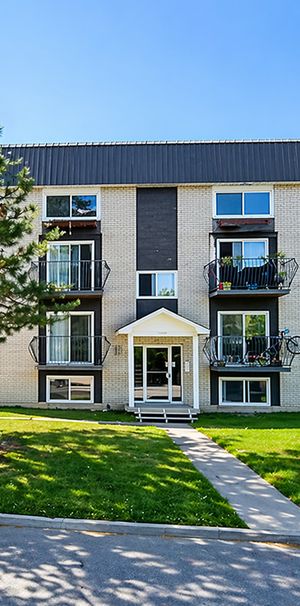 BEAU 3 1/2 | EAU CHAUDE|MAGOG - Photo 1