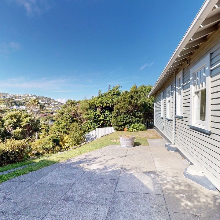 169 Barnard Street, Wadestown - Photo 1