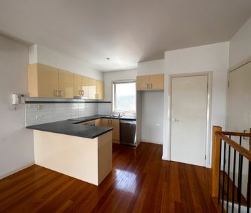 1/8 Station Road, Rosanna - Photo 2