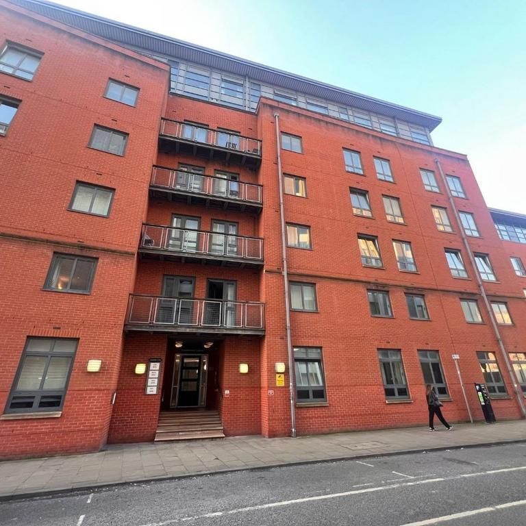 1 bedroom flat to rent - Photo 1