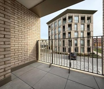 Aston Terrace, Cambridge, Cambridgeshire, CB3 1BT - Photo 1