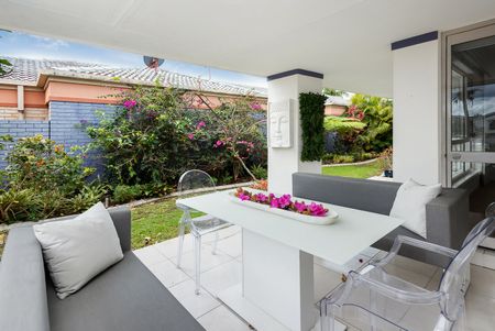 41 Notre Dame, Varsity Lakes QLD 4227 - House For Rent | Domain - Photo 4