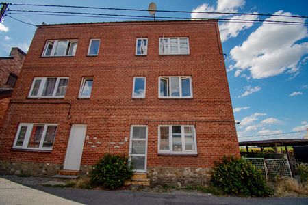 Appartement te huur in Jumet - Photo 2