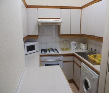 1 bedroom flat to rent - Photo 6
