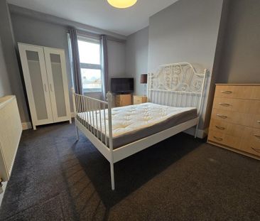 1 bedroom in a house share to rent - Photo 6