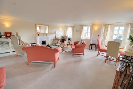 Mottisfont Lodge, Romsey - Photo 2