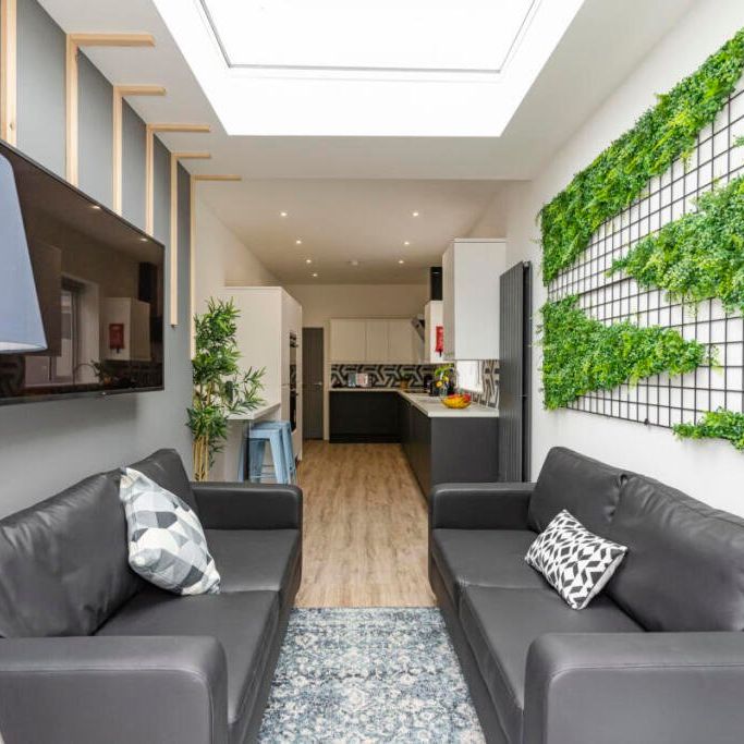 7 bedroom house to rent - Photo 1