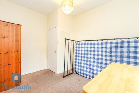 1 bed Ground Floor Flat for Rent - Photo 4