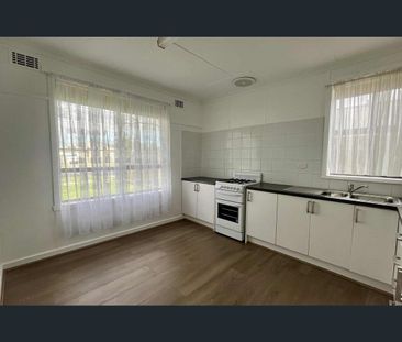 138 Sparks Road, Norlane, Vic 3214 - Photo 4
