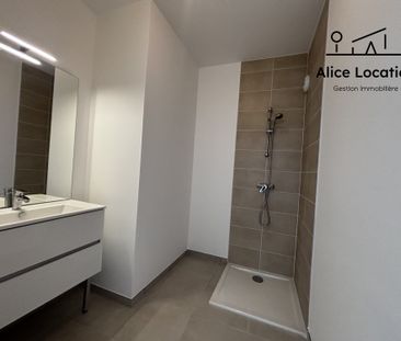 Location Appartement 2 pièces 39m² THONON LES BAINS 74200 - Photo 3