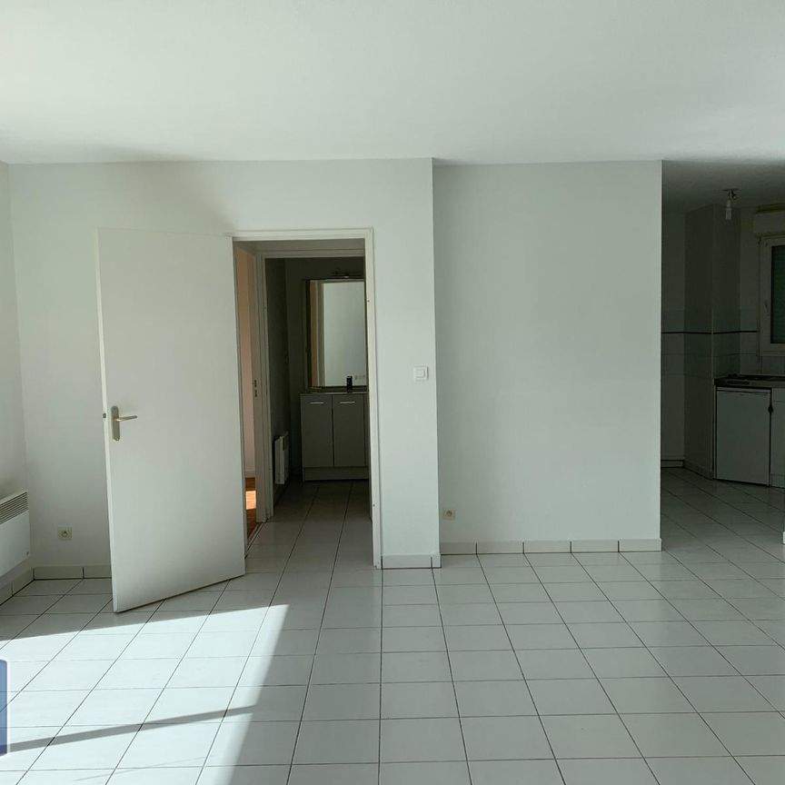 Location Appartement 2 pièces 48m² EXIREUIL 79400 - Photo 1